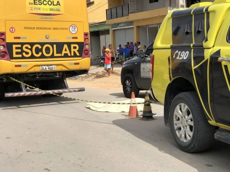 Imagem ilustrativa da imagem MP ABRE PROCEDIMENTO PARA APURAR MORTE DE ADOLESCENTE EM ÔNIBUS