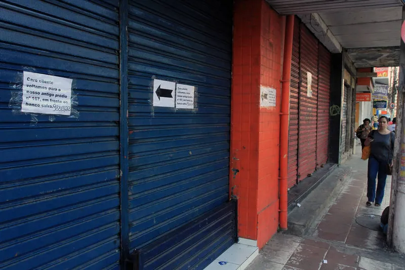 Nos primeiros meses deste ano, 6,17 mil empresas encerraram as atividades em Alagoas