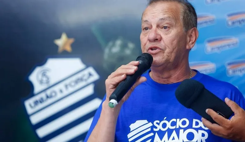 Imagem ilustrativa da imagem Na CBF, Rafael Tenório debate VAR e volta da torcida