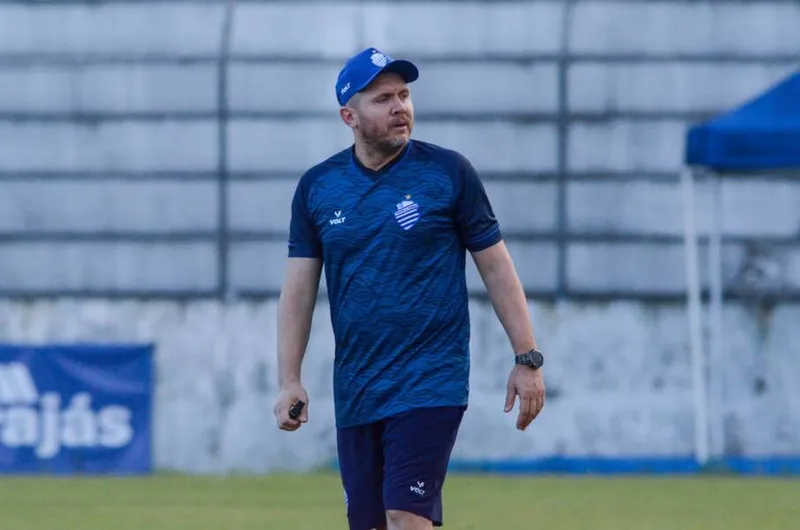 "O bom filho a casa torna": técnico do CSA, Mozart Santos faz jus a este ditado popular
