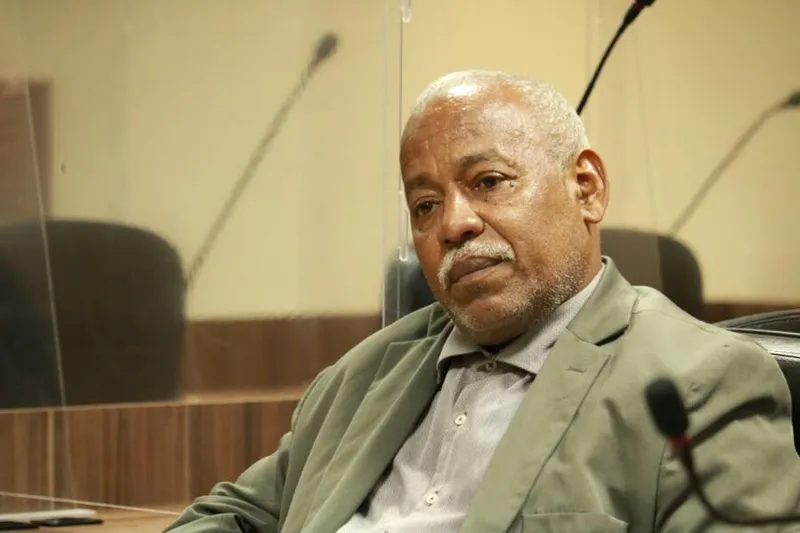 Alberto Jorge lembra que umas das políticas públicas importantes é o acesso à educação