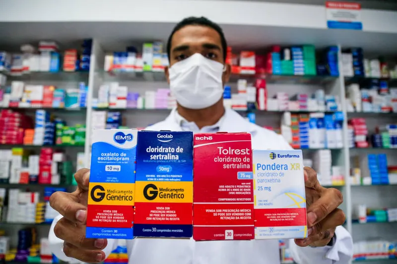 Marechal Deodoro-AL, 09 de agosto de 2021
Venda de antidepressivos aumentou 13% durante a pandemia. Em Alagoas, o crescimento foi de mais de 30%. O regsitro da foto foi na Drogaria Alagoana, no bairro de Massagueira em Marechal Deodoro. Alagoas - Brasil.
Foto:@Ailton Cruz