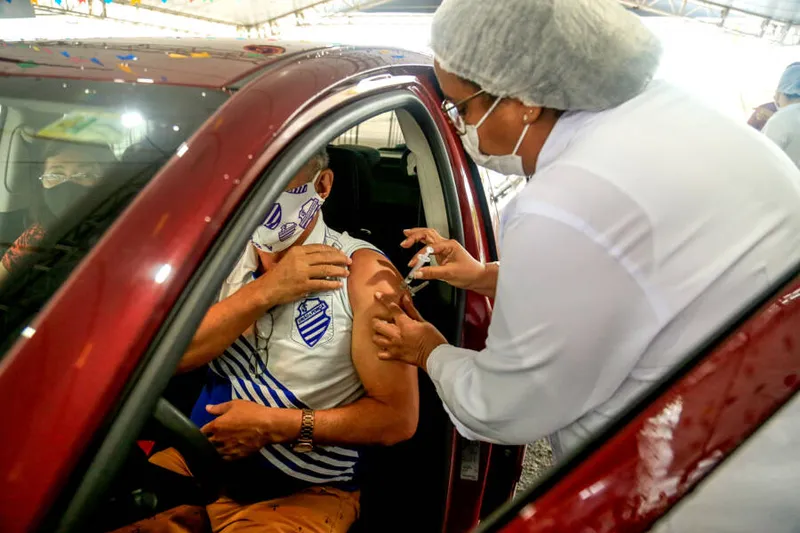 O Ministério da Saúde já enviou para Alagoas 4.357.435 doses das vacinas contra a Covid-19