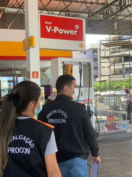 Imagem ilustrativa da imagem PROCON MACEIÓ FISCALIZA SE HOUVE AUMENTO ABUSIVO DE COMBUSTÍVEIS
