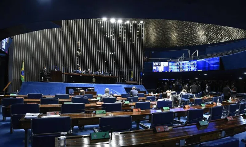 Imagem ilustrativa da imagem SENADO APROVA MP DO AUXÍLIO BRASIL E PEC DOS PRECATÓRIOS