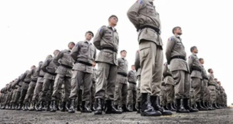 Imagem ilustrativa da imagem SETENTA POLICIAIS MILITARES RECUSARAM VACINA EM ALAGOAS