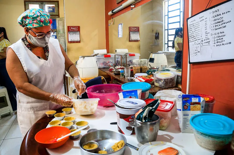 Serviços prestados em Alagoas registram alta de 5,7% no acumulado do ano, aponta o IBGE