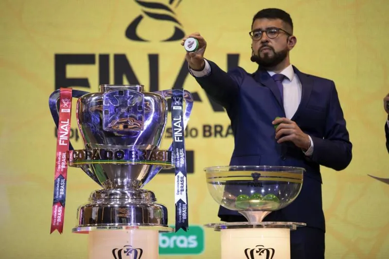 Sorteio de mandos de campo da final da Copa do Brasil 2021 realizado pela CBF, nessa quinta (4)