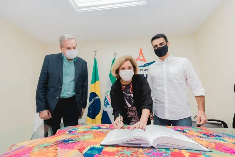 Patrícia Mourão já foi secretária da pasta do Turismo na gestão da ex-prefeita Kátia Born