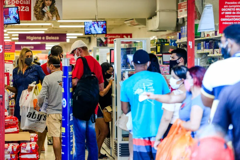 O desempenho do comércio local avançou 10,8% em junho, na comparação com o mesmo mês do ano passado