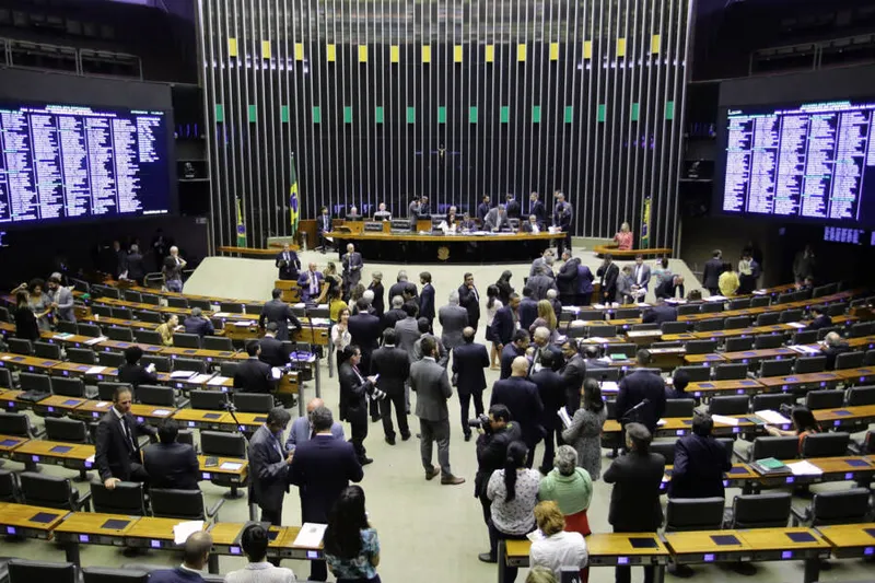 PEC aprovada na Câmara dos Deputados é sonho antigo da classe no estado, diz Almagis