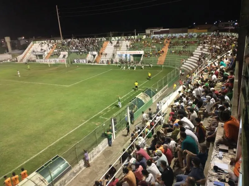 Coruripe e ASA duelaram no Municipal Estádio Gerson Amaral, em Coruripe; Gigante venceu com gol de Wendel