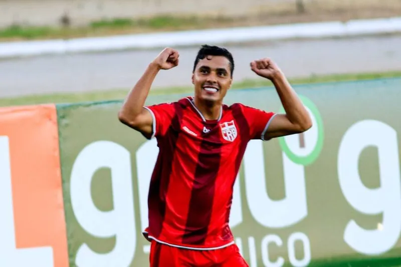 Atacante Alisson Farias decepcionou em 2021 e já não fica no clube regatiano ano que vem