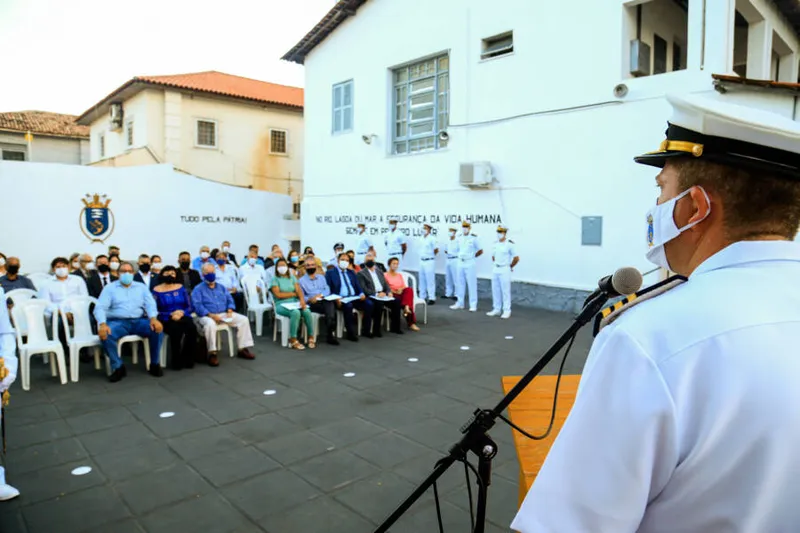 Maceió, 16 de dezembro de 2021

Capitania dos Portos celebra dia da Marinha com entrega de Título de Tripulante Honorário em Maceió. Alagoas - Brasil.

Foto:@Ailton Cruz