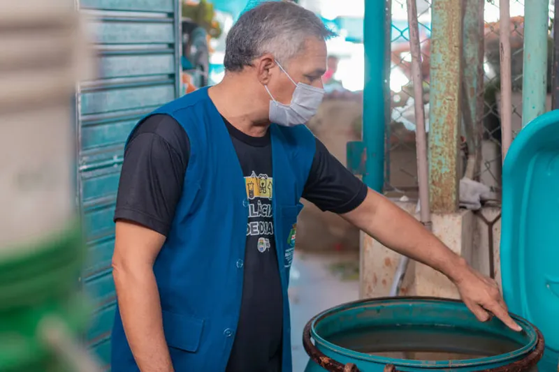 Imagem ilustrativa da imagem COM AUMENTO DE CASOS DE DENGUE, 16 MIL IMÓVEIS SÃO INSPECIONADOS EM MACEIÓ