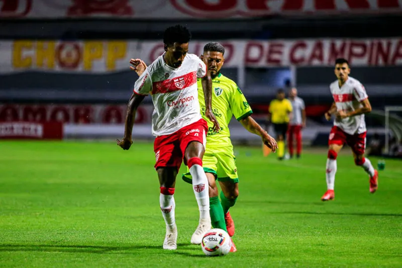 Na estreia pelo Estadual 2022, CRB ficou no empate com o Murici e quase sofreu a virada