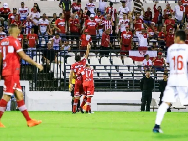 Pela Pré-Copa do Nordeste 2019, o CRB bateu o Campinense por 3x1, no Estádio Rei Pelé