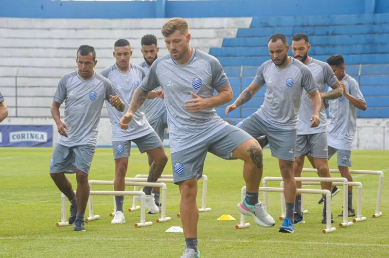 Muitos dos reforços já chegaram ao CSA e estão à disposição nos treinamentos