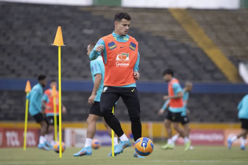 Meia Philippe Coutinho (foto) substituirá Lucas Paquetá contra o Equador, em jogo da Seleção Brasileira, nesta quinta