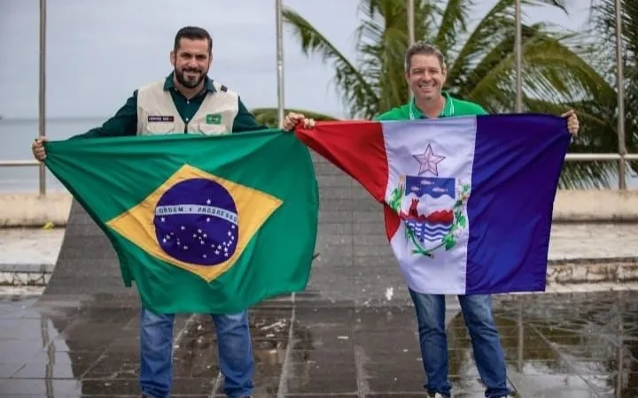 Imagem ilustrativa da imagem DEPUTADO CABO BEBETO E VEREADOR LEONARDO DIAS LANÇAM CHAPA AO GOVERNO