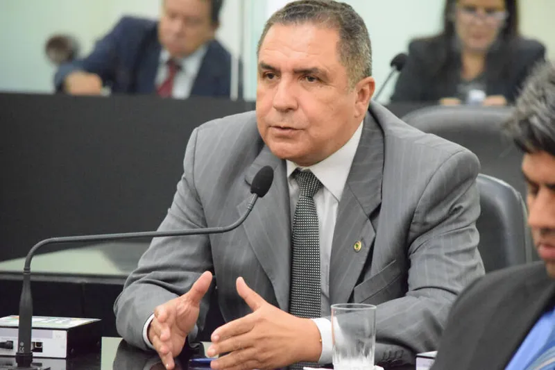 Imagem ilustrativa da imagem DEPUTADO ESTADUAL INÁCIO LOIOLA É ELEITO SÓCIO EFETIVO DO IHGAL