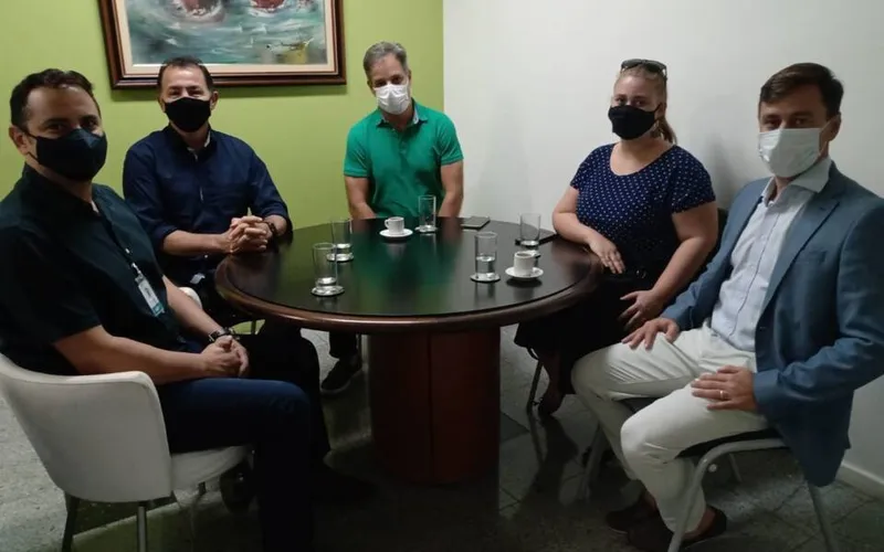 Imagem ilustrativa da imagem EM VISITA À OAM, PRESIDENTE ELEITO DA OAB/AL FALA EM ‘ESTREITAR LAÇOS’