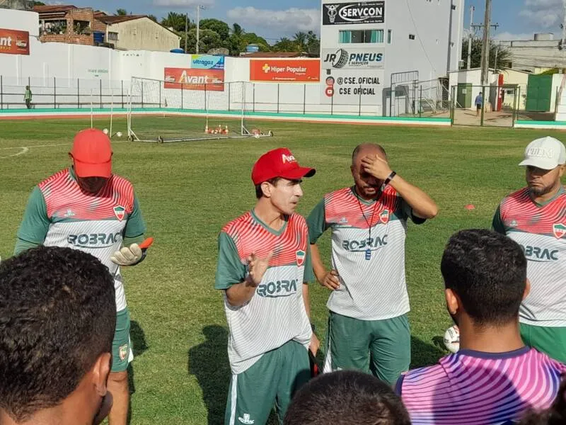 Assim como Jaciobá, CSE foi o time do Estadual que mais trocou de comando técnico, em duas oportunidades