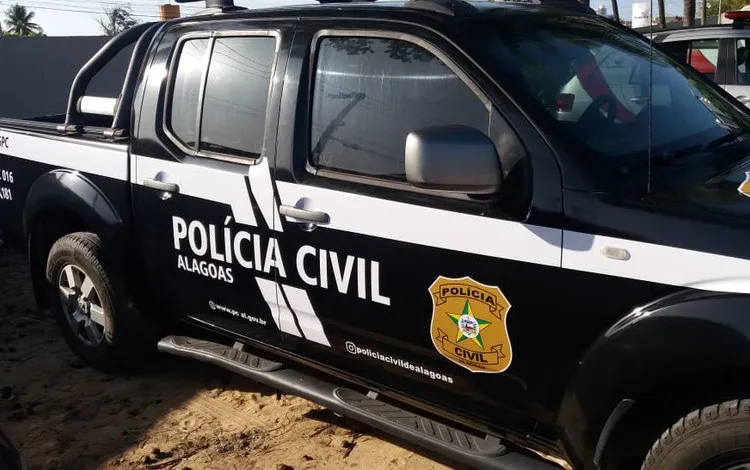 Imagem ilustrativa da imagem HOMEM É PRESO SOB SUSPEITA DE ESTUPRAR PRÓPRIA FILHA DE 11 ANOS