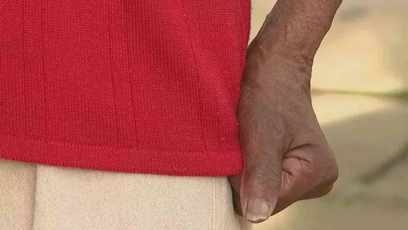 Idosa não casou, não teve filhos e perdeu o contato com os familiares