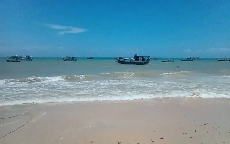 Imagem ilustrativa da imagem IMA RECOMENDA EVITAR PRAIAS DURANTE CHUVAS