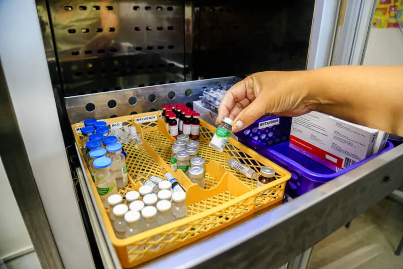 Maceió, 22 de dezembro de 2021
Estoque de vacina contra a polio no 2º Centro de Saúde (na Praça da Maravilha) em Maceió. Alagoas - Brasil. 
Foto:@Ailton Cruz