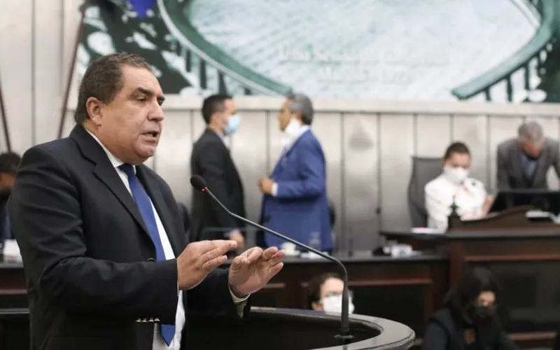 Imagem ilustrativa da imagem LOIOLA DESTACA RECONHECIMENTO DO FORRÓ