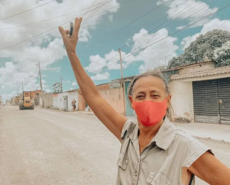 Imagem ilustrativa da imagem MAIS DE 200 MIL PESSOAS GANHARAM ASFALTO NOVO NAS RUAS EM MACEIÓ