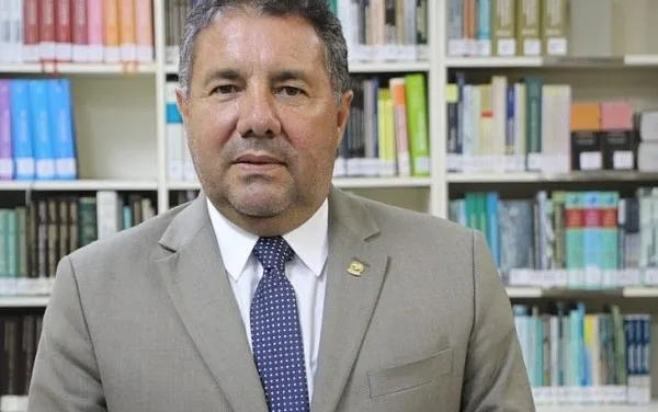 Imagem ilustrativa da imagem MPE: REELEIÇÃO DE MÁRCIO ROBERTO TEM 2 PEDIDOS DE ANULAÇÃO