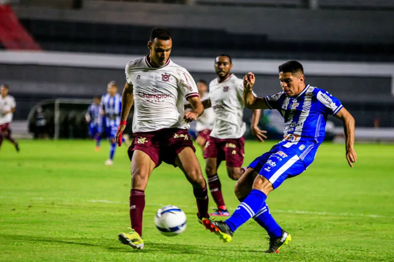 Maceió, 13 de fevereiro de 2022
Lance do jogo entre CRB e CSA, partida válida pela 4ª rodada da Copa do Nordeste, realizada no Estádio Rei Pelé em Maceió, Alagoas - Brasil.
Foto: Ailton Cruz