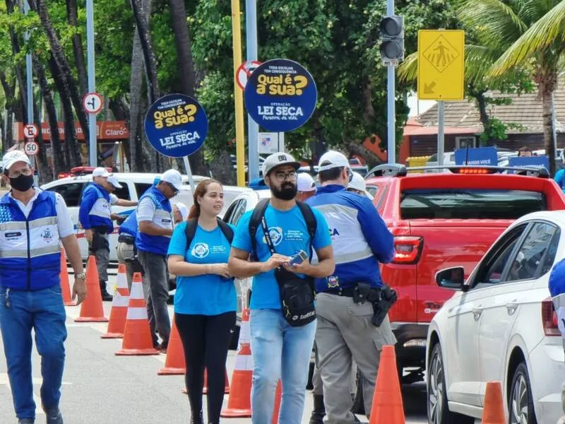 Imagem ilustrativa da imagem OPERAÇÃO LEI SECA REGISTRA 51 INFRAÇÕES DE TRÂNSITO NO FERIADO
