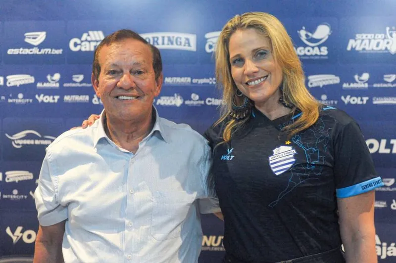 Com a licença de Rafael Tenório, Miriam Monte assume a presidência do Conselho azulino