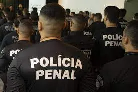 Imagem ilustrativa da imagem POLICIAIS PENAIS AMEAÇAM IMPEDIR TERCEIRIZADOS DE EXERCER FUNÇÕES