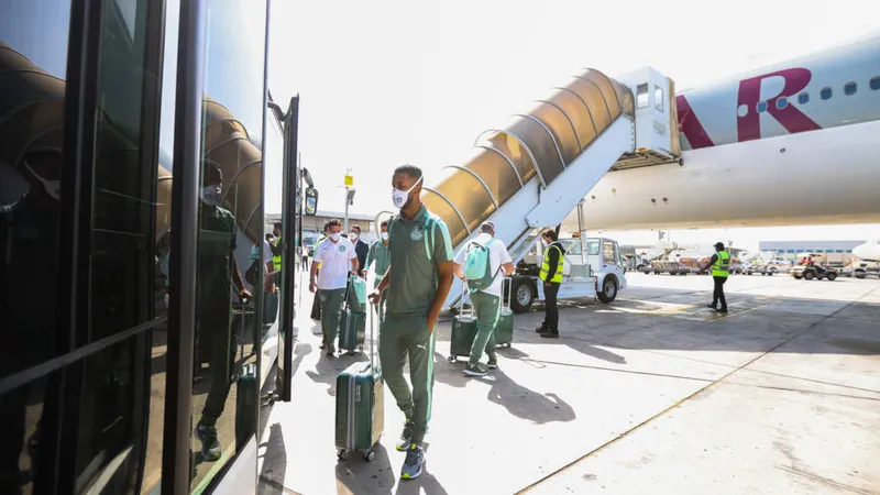 Palmeiras desembarcou em Abu Dhabi, nos Emirados Árabes Unidos, onde vai disputar o Mundial de Clubes