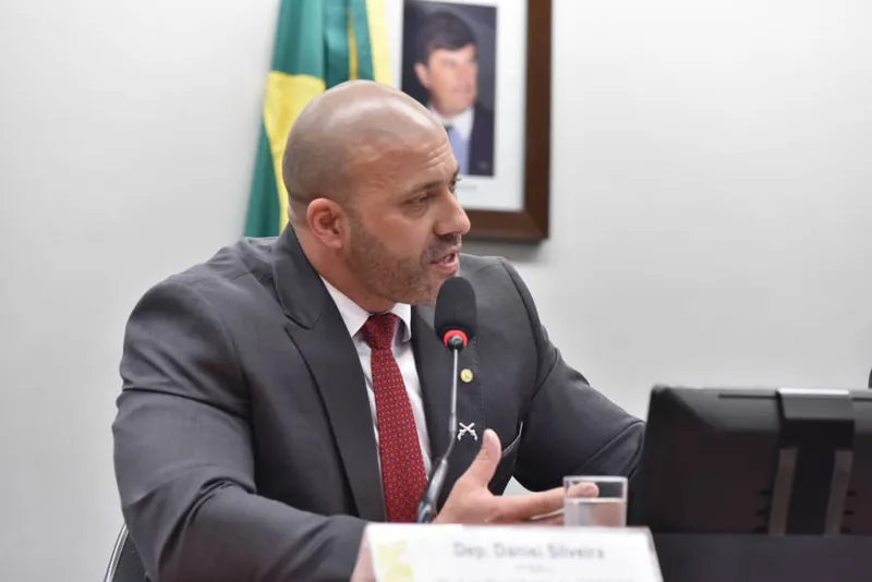Imagem ilustrativa da imagem SILVEIRA É ELEITO VICE-PRESIDENTE DA COMISSÃO DE SEGURANÇA DA CÂMARA