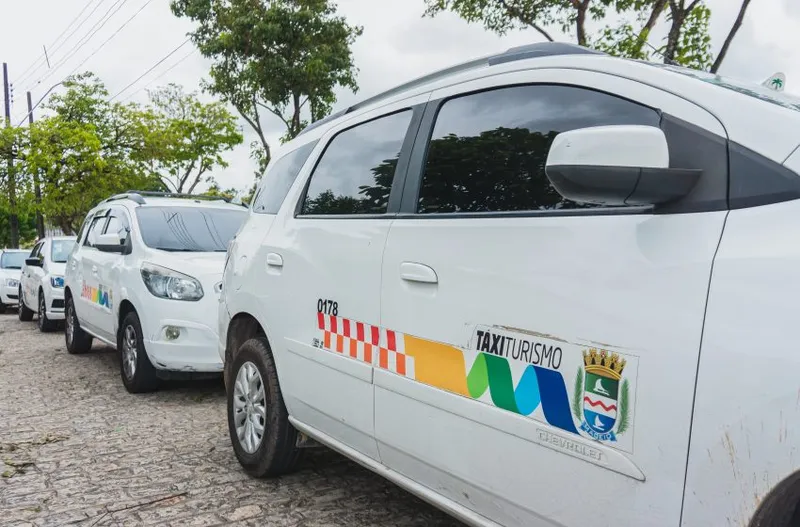 Taxistas que já estavam desanimados, pensam em abandonar de vez o trabalho