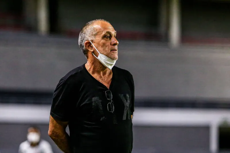 Maceió, 02 de fevereiro de 2022
Lance do jogo entre Aliança e ASA, partida válida pela 3º Rodada do Campeonato Alagoano, de 2022 realizada no Estádio Rei Pelé em Maceió. Alagoas - Brasil.
Foto: Ailton Cruz