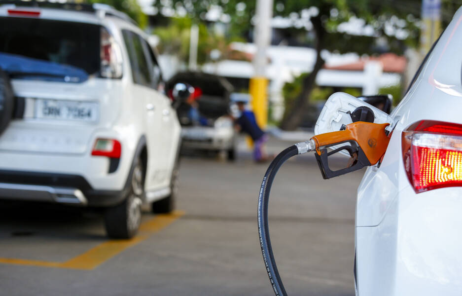 O etanol está sendo comercializado em torno de R$ 0,20 a R$ 0,30 abaixo do preço médio divulgado pelo ANP