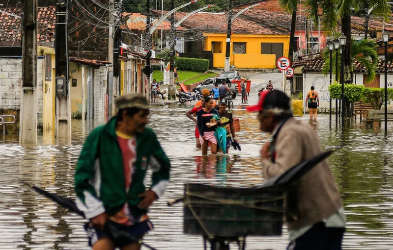 Em meio ao desespero e a dor, a solidariedade de muitas pessoas fizeram a diferença