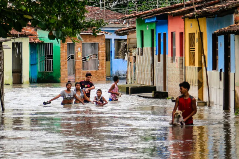 Imagem ilustrativa da imagem CHUVAS JÁ CAUSARAM PREJUÍZO DE R$ 10 MI EM AL NOS ÚLTIMOS 6 MESES