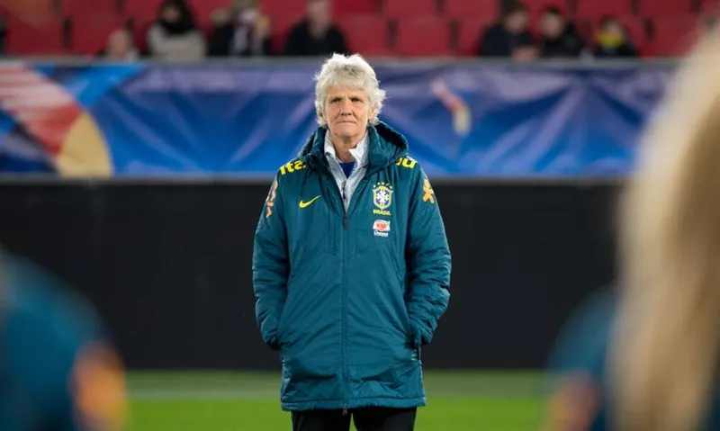 Técnica Pia poderá contar com 24 jogadoras para a disputa de dois amistosos e a Copa América