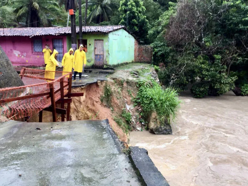 Diversas áreas da capital alagoana vêm sendo monitoras pela Defesa Civil de Maceió