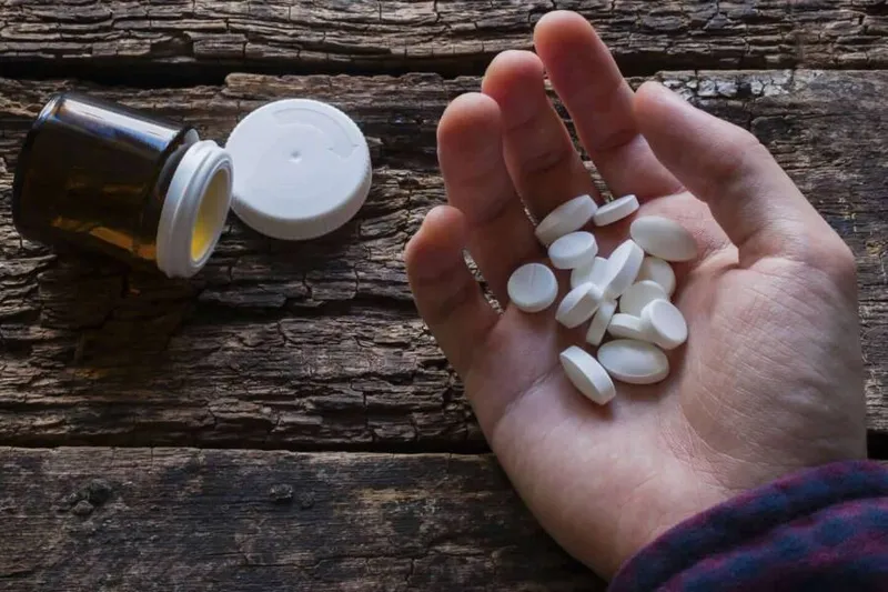Vítima era dopada com dosagens excessivas de medicamentos e acabou falecendo