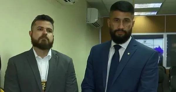 Imagem ilustrativa da imagem DELEGADOS ANUNCIAM AFASTAMENTO TEMPORÁRIO PARA DISPUTAR ELEIÇÕES