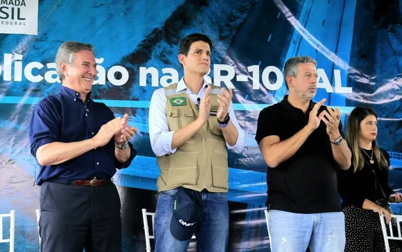 Imagem ilustrativa da imagem GOVERNO BOLSONARO ENTREGA RECUPERAÇÃO E DUPLICAÇÃO DA BR-101